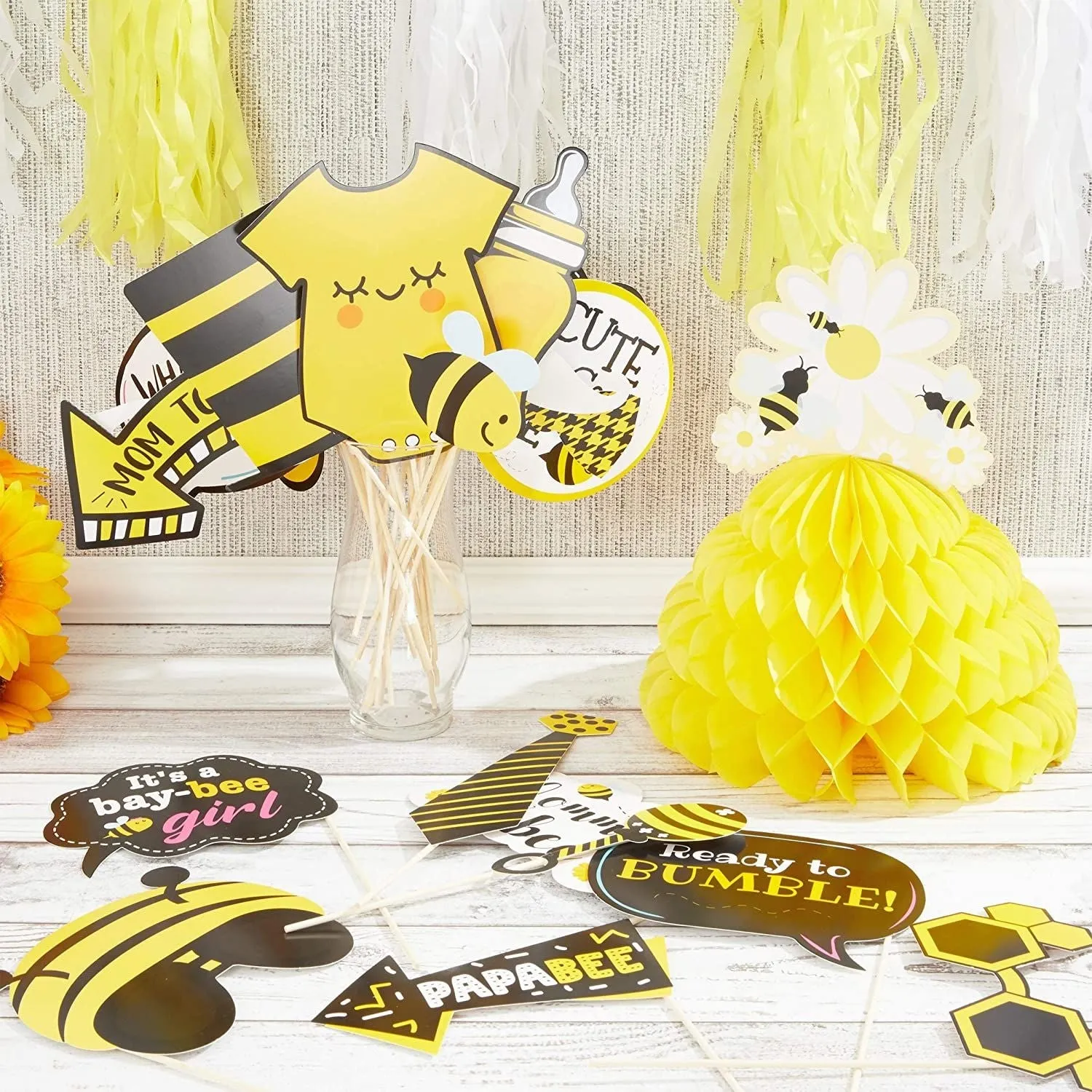 Bumble Bee Photo Booth Prop Kit (30 Pieces)
