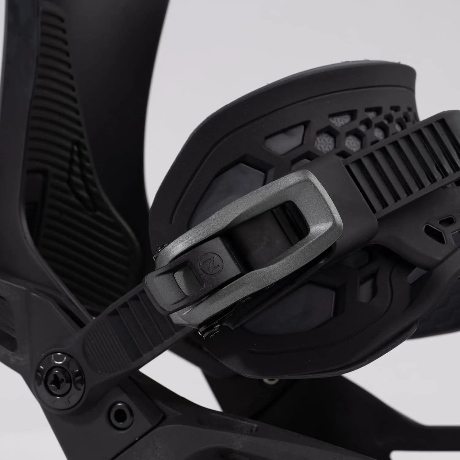 NIDECKER Unisex Kaon-Plus Black Two-Strap Snowboard Bindings
