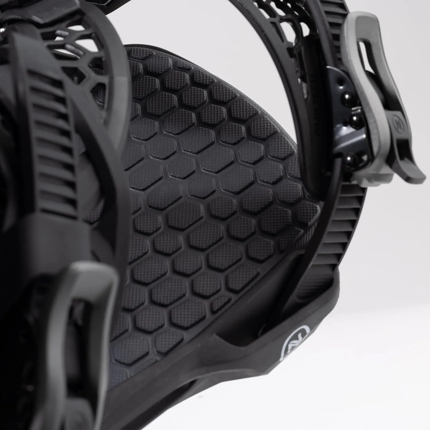 NIDECKER Unisex Kaon-Plus Black Two-Strap Snowboard Bindings
