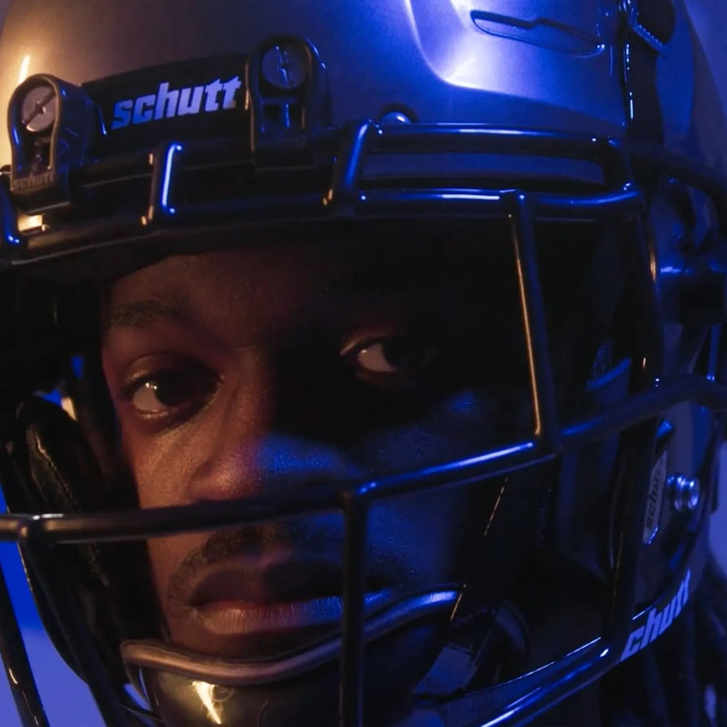 Schutt F7 2.0 Collegiate No Facemask